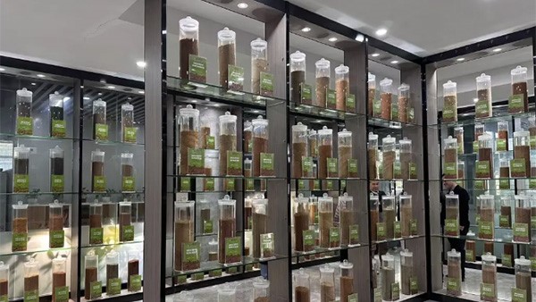 瀟湘晨報專題報道：讓每一寸土壤煥發(fā)新生，特沃斯以微生物科技繪就綠色生態(tài)畫卷